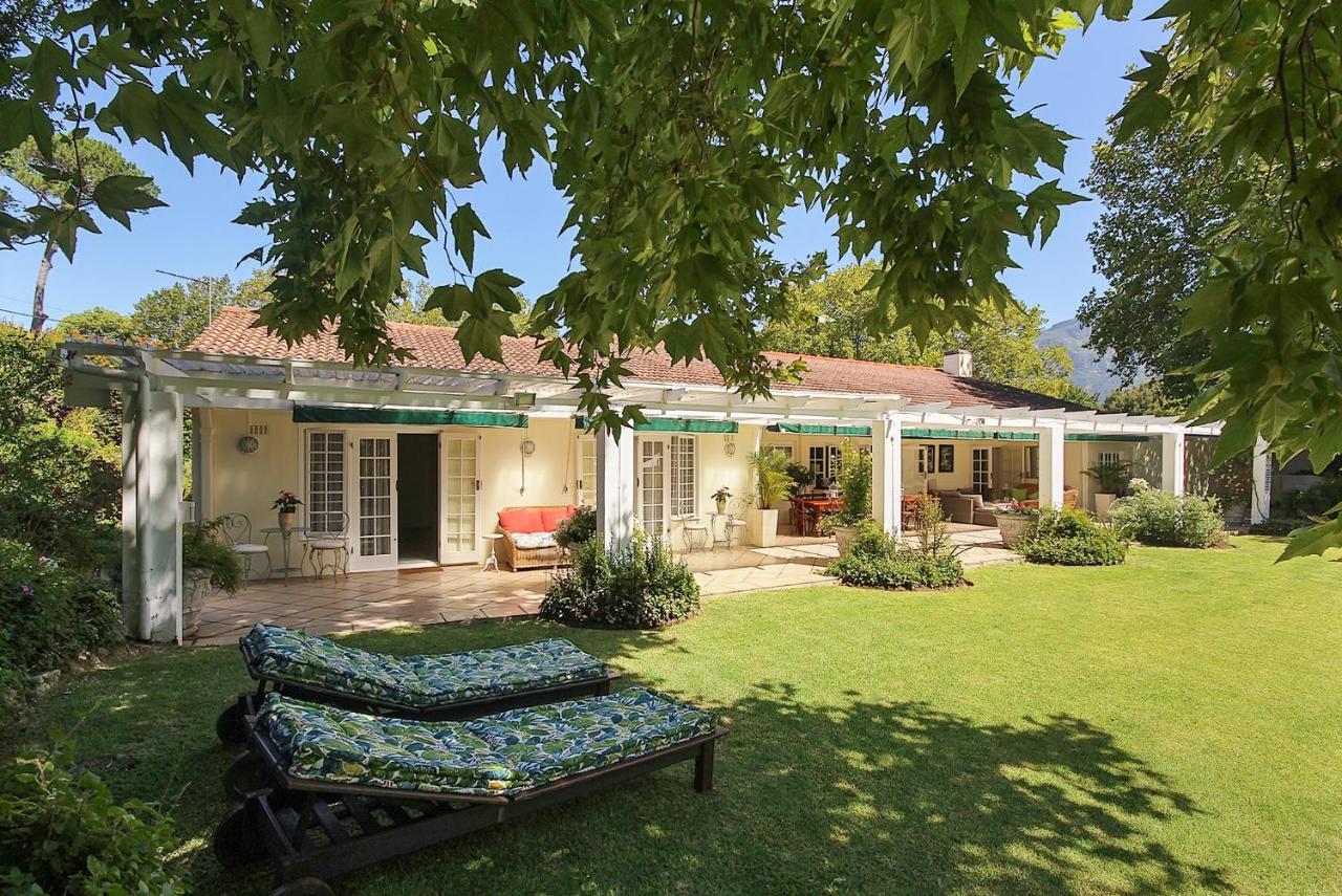 Beluga Of Constantia Guest House Kapstaden Eksteriør billede